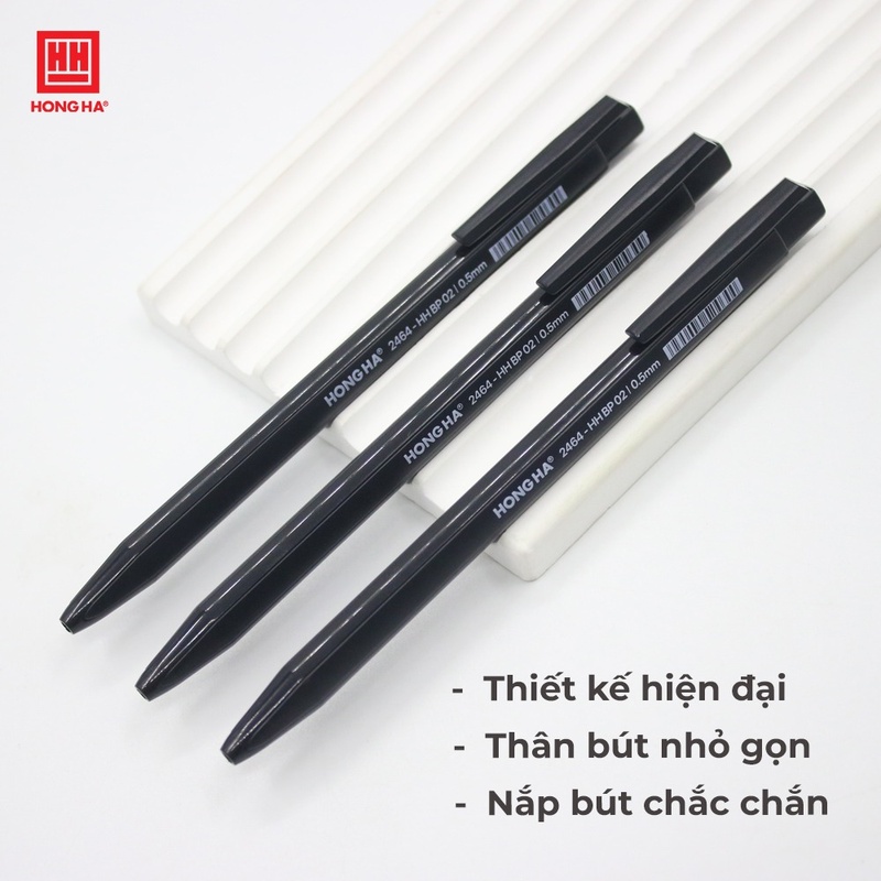 Bút bi Hồng Hà BP02 ngòi 0,5mm 2464 thiết kế hình tam giác ôm sát vào các ngón tay