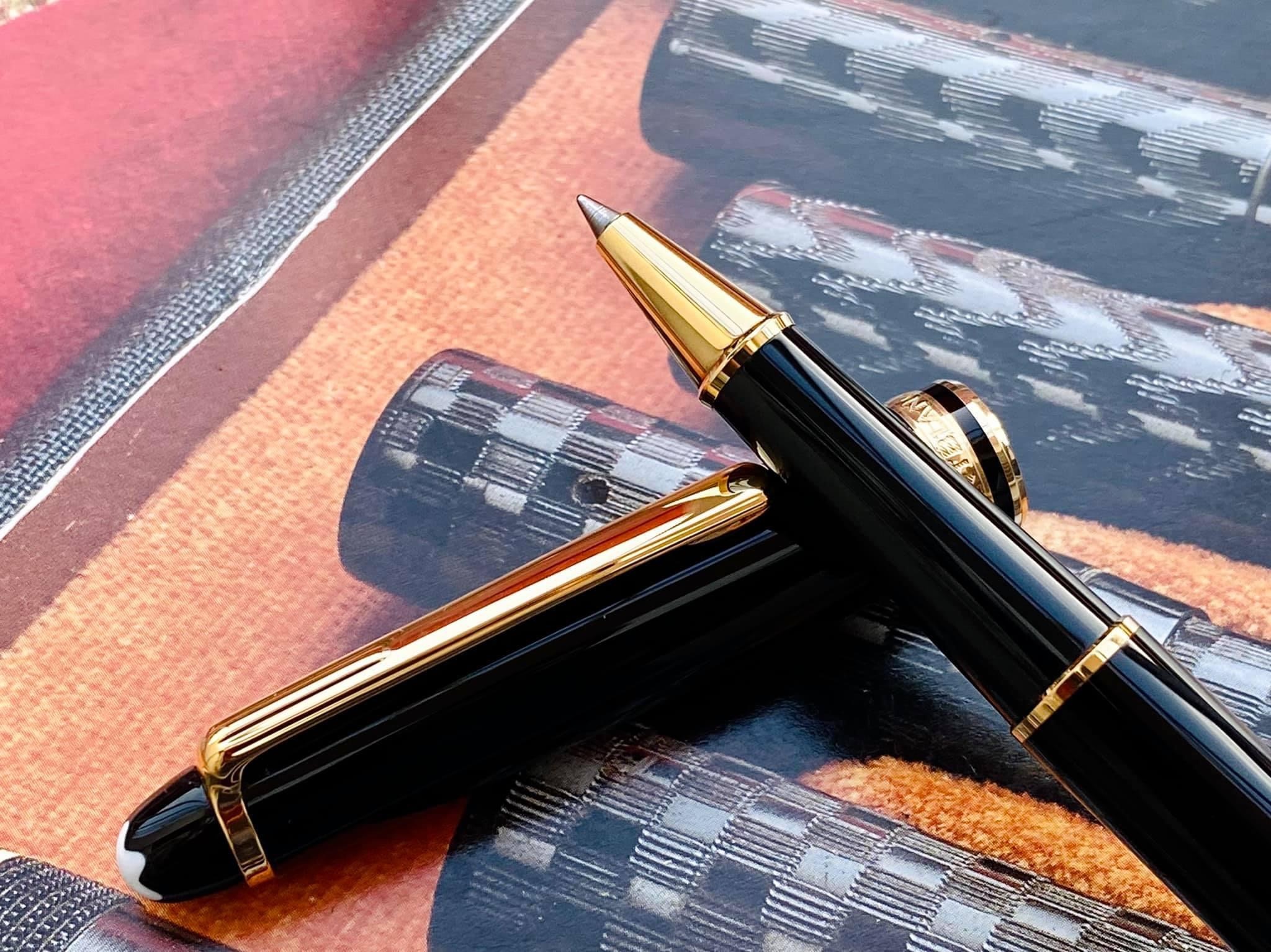 Mẫu bút mực quà tặng sếp cao cấp Montblanc Meisterstuck mạ vàng chính hãng