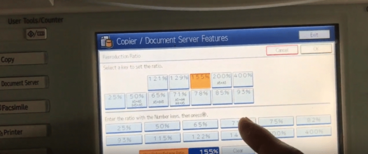 Chọn tỉ lệ lớn hơn 100 để phóng to giấy A4 sang A3