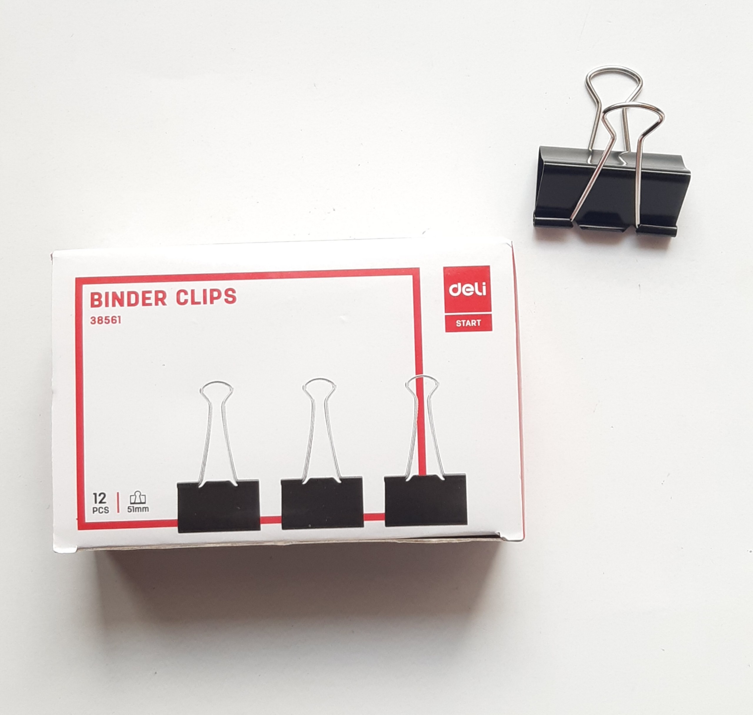 Kẹp bướm loại 51mm Deli một trong những loại vật dụng cần thiết trong văn phòng