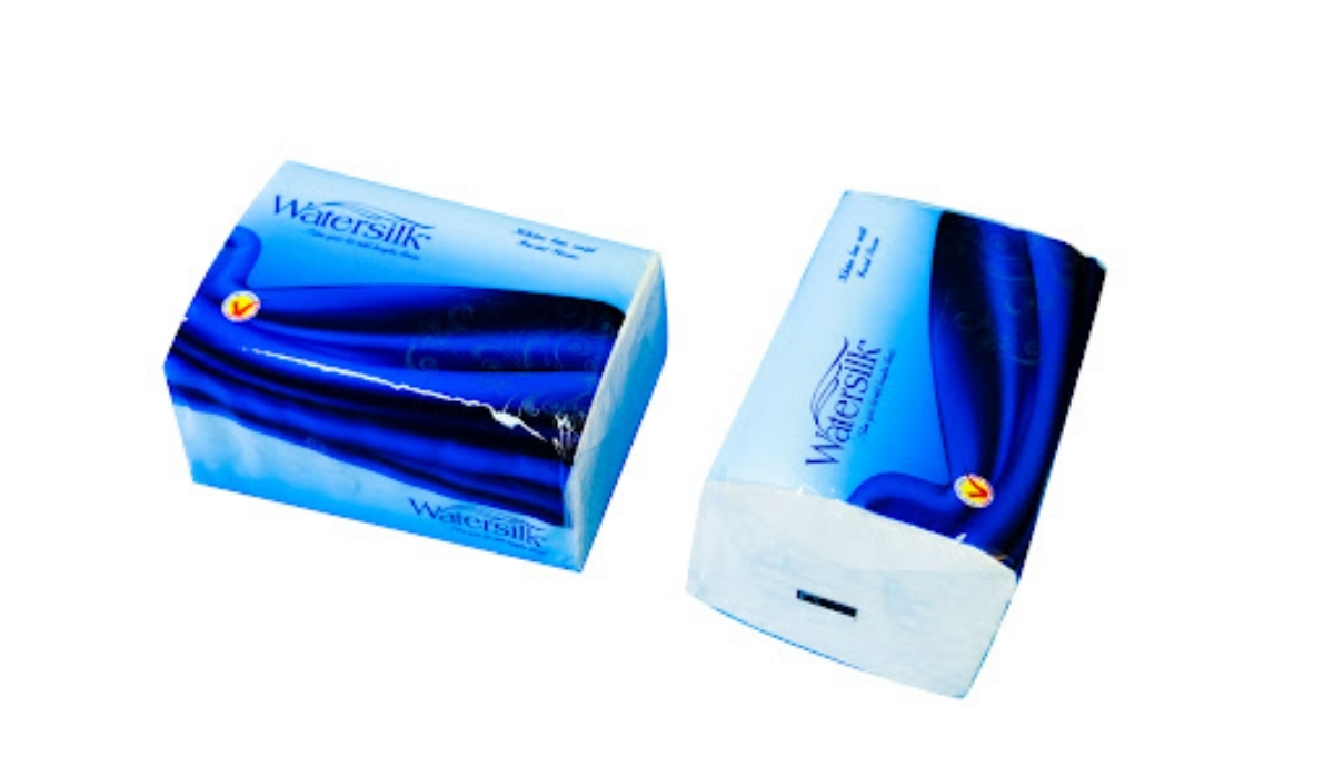 Giấy khô lau mặt Watersilk 150 tờ 2 lớp