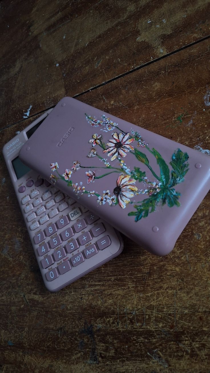 Xu hướng trang trí máy tính cầm tay Casio bằng sticker hình cỏ cây thiên nhiên