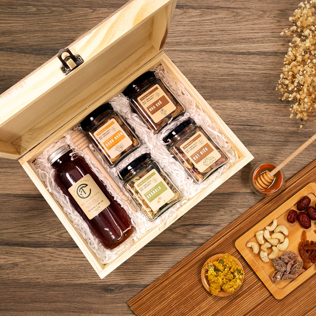 Hộp quà thực phẩm truyền thống